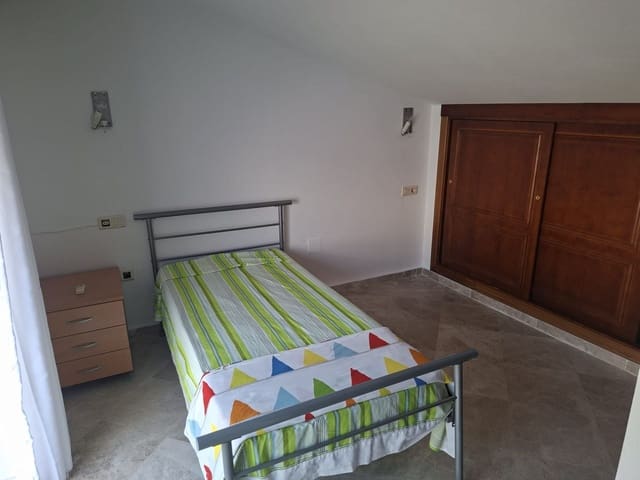 3 soveværelse Penthouse til leje i Alhaurín el Grande - € 1.200 (Ref: 9950881)