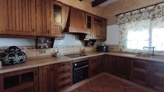 3 Zimmer Finca/Landgut zu vermieten in Alhaurín el Grande - 2.100 € (Ref: 9950882)