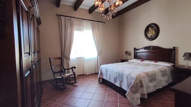 3 Zimmer Finca/Landgut zu vermieten in Alhaurín el Grande - 2.100 € (Ref: 9950882)