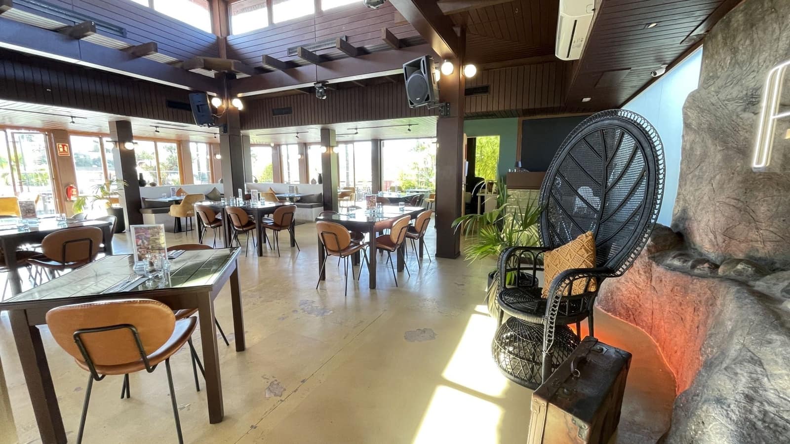 Commercial for sale in Coin - € 149,000 (Ref: 9958962)