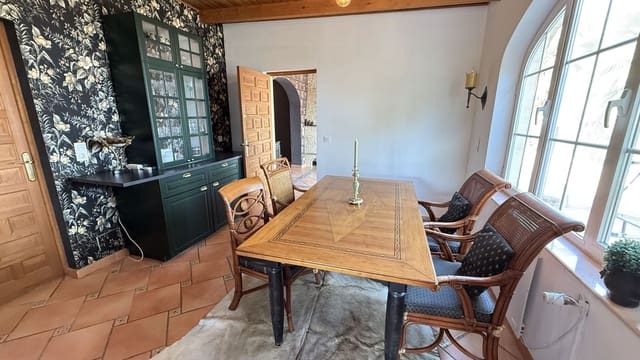 4 soverom Finca/Herregård til salgs i Coín med svømmebasseng garasje - € 648 000 (Ref: 9965860)