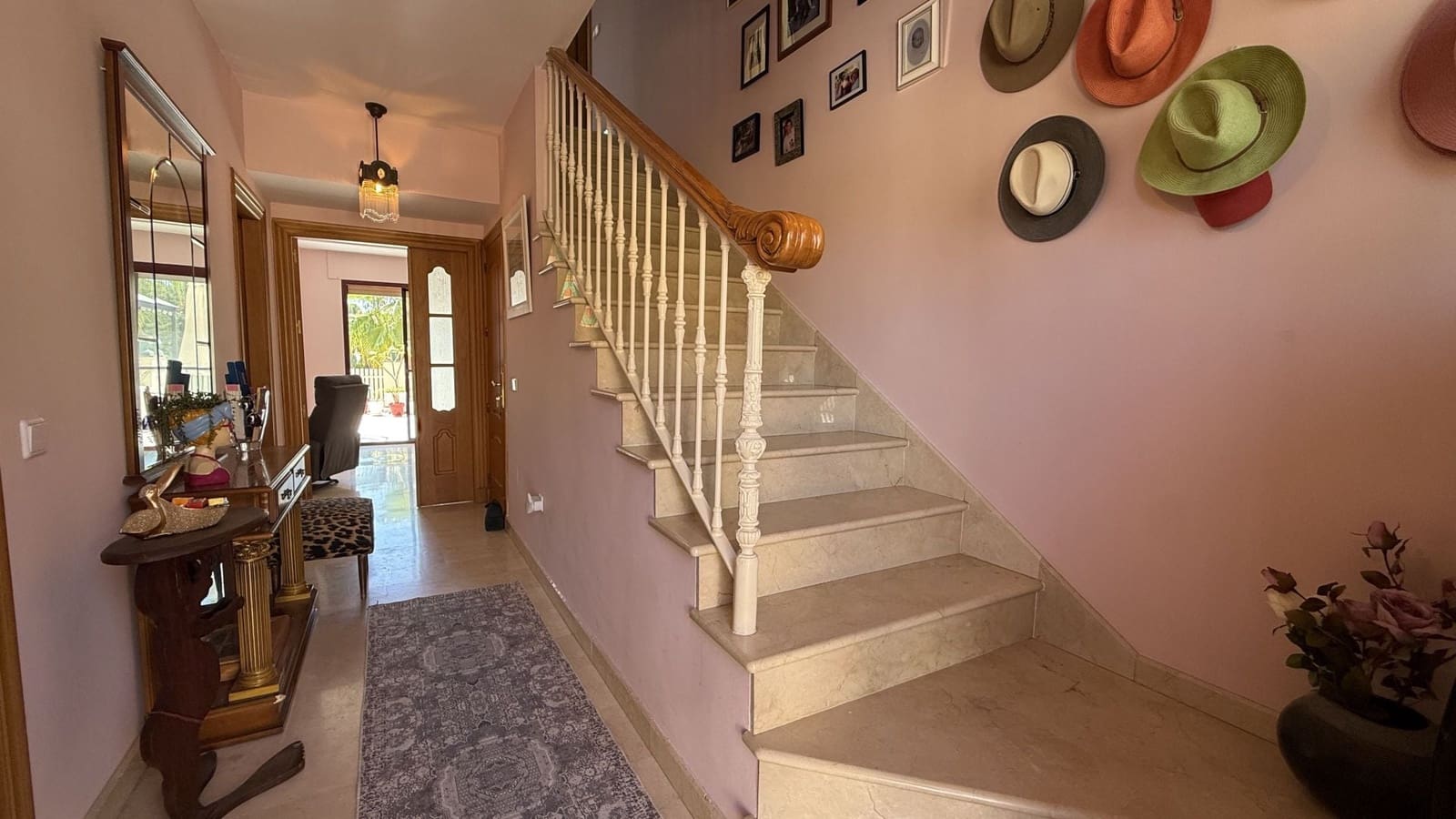 5 soverom Villa til salgs i Coin med svømmebasseng garasje - € 495 950 (Ref: 9965861)