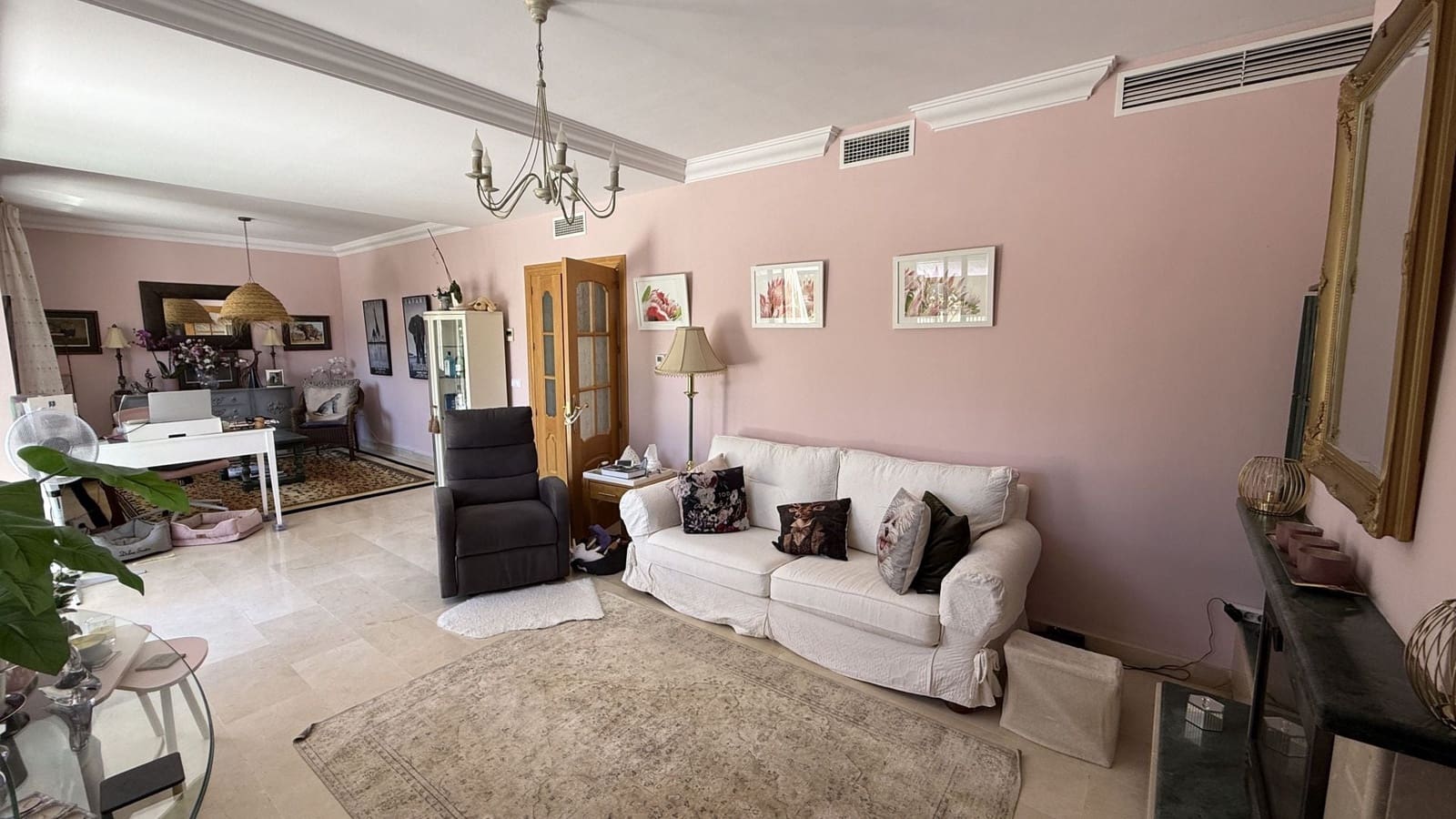 5 soverom Villa til salgs i Coin med svømmebasseng garasje - € 495 950 (Ref: 9965861)