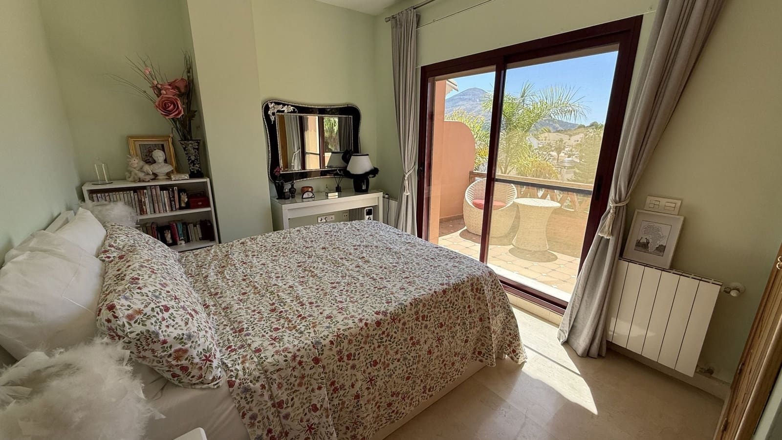 5 soverom Villa til salgs i Coin med svømmebasseng garasje - € 495 950 (Ref: 9965861)