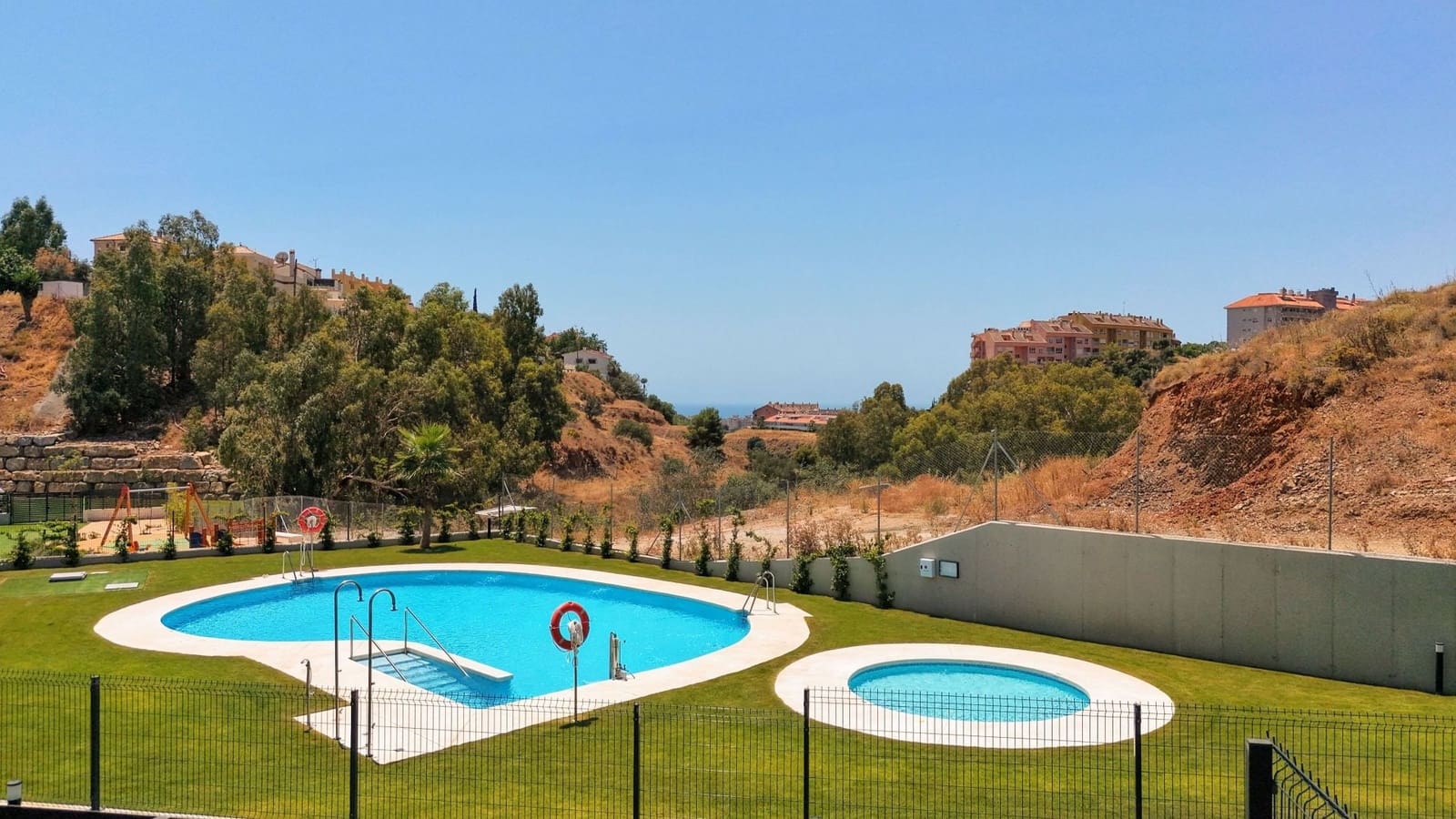 2 chambre Appartement à vendre à Fuengirola avec piscine garage - 379 500 € (Ref: 9965862)