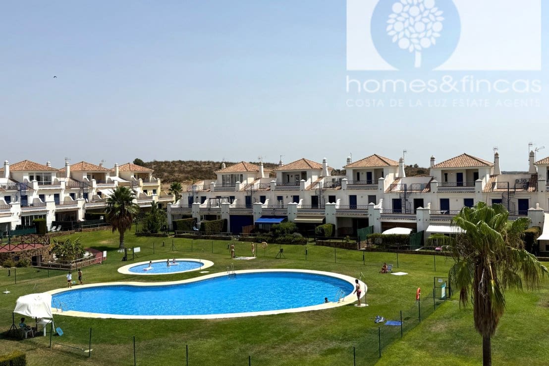 3 bedroom Townhouse for sale in Ayamonte with pool garage - € 294,000 (Ref: 10008069)