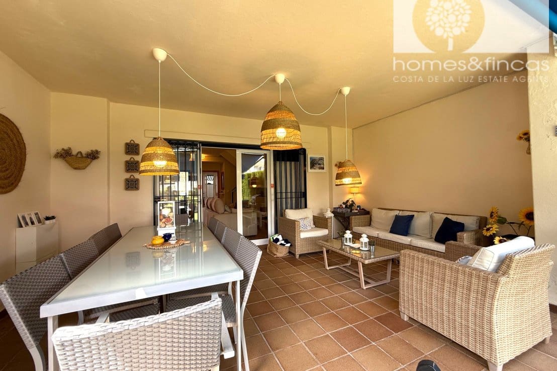 3 bedroom Townhouse for sale in Ayamonte with pool garage - € 294,000 (Ref: 10008069)