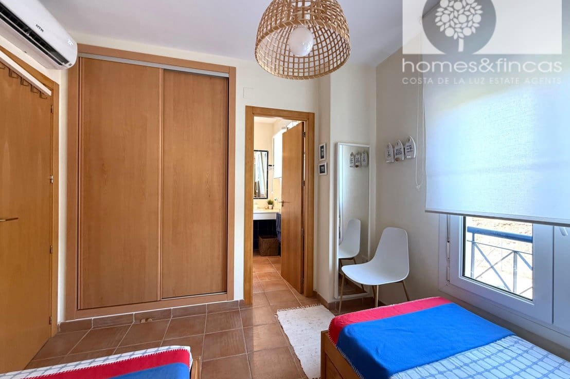 3 bedroom Townhouse for sale in Ayamonte with pool garage - € 294,000 (Ref: 10008069)