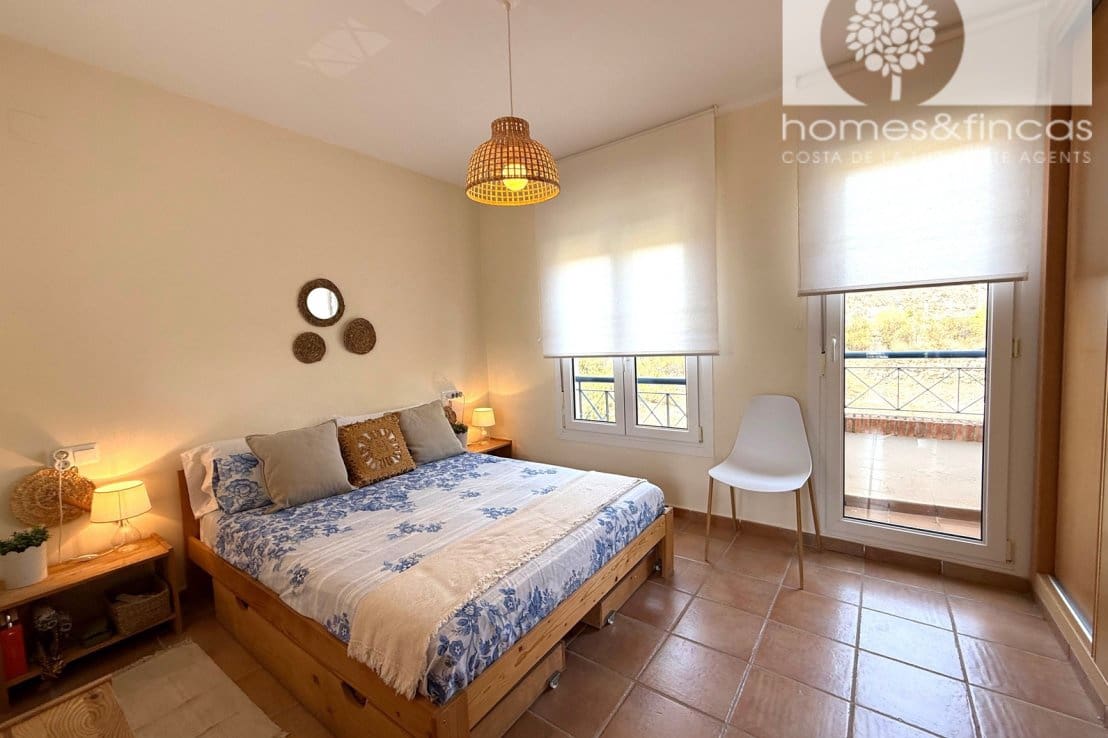 3 bedroom Townhouse for sale in Ayamonte with pool garage - € 294,000 (Ref: 10008069)
