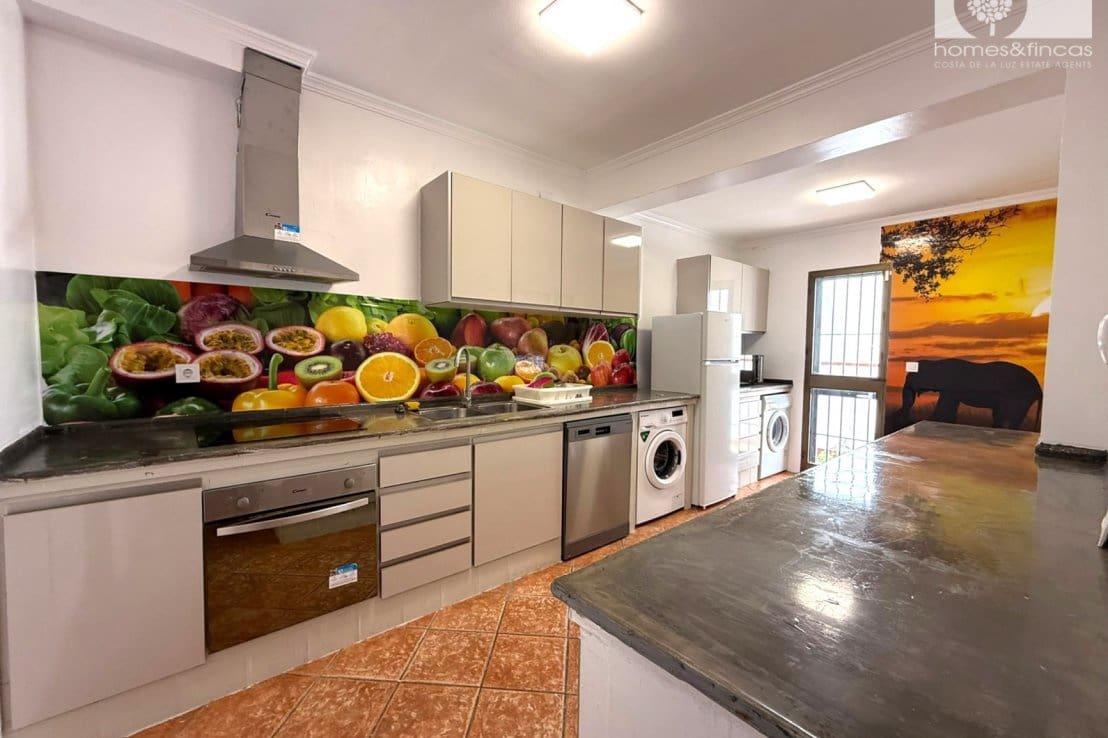 4 Zimmer Haus zu verkaufen in Ayamonte mit Garage - 249.000 € (Ref: 10014772)
