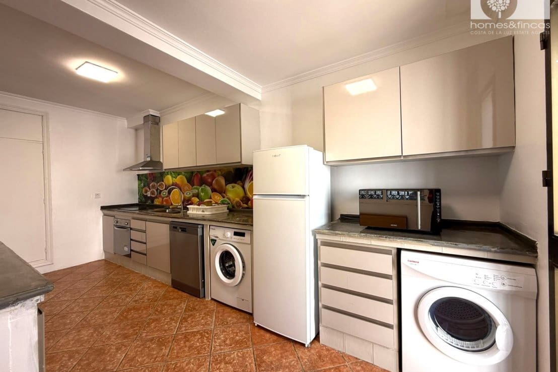4 Zimmer Haus zu verkaufen in Ayamonte mit Garage - 249.000 € (Ref: 10014772)