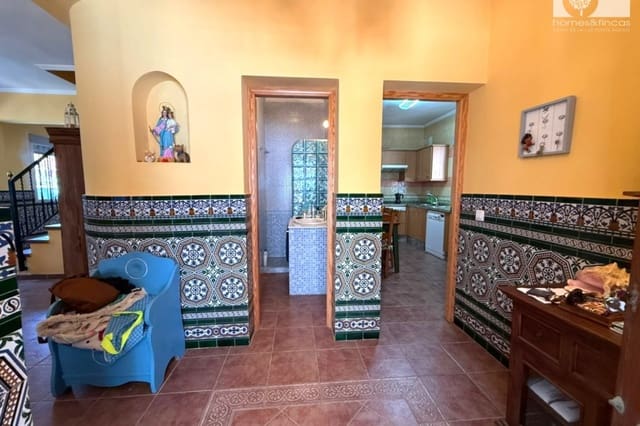 6 quarto Moradia para venda em Islantilla, Isla Cristina com piscina garagem - 1 100 000 € (Ref: 10016811)