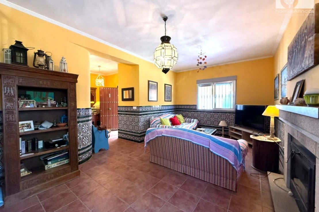 6 quarto Moradia para venda em Islantilla com piscina garagem - 1 100 000 € (Ref: 10016811)
