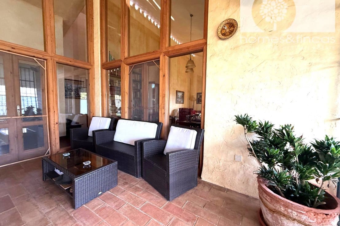 4 bedroom Villa for sale in Ayamonte - € 545,000 (Ref: 10044221)