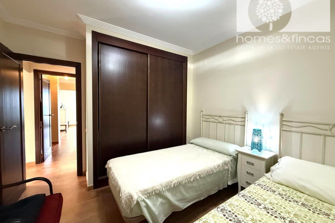 2 sypialnia Apartament na sprzedaż w Ayamonte z basenem garażem - 370 000 € (Ref: 10045690)