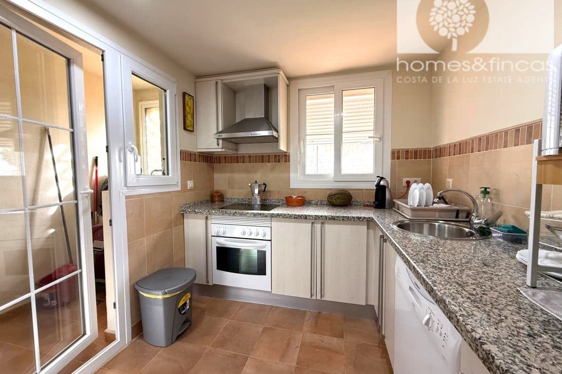 2 sypialnia Apartament na sprzedaż w Ayamonte z basenem garażem - 370 000 € (Ref: 10045690)