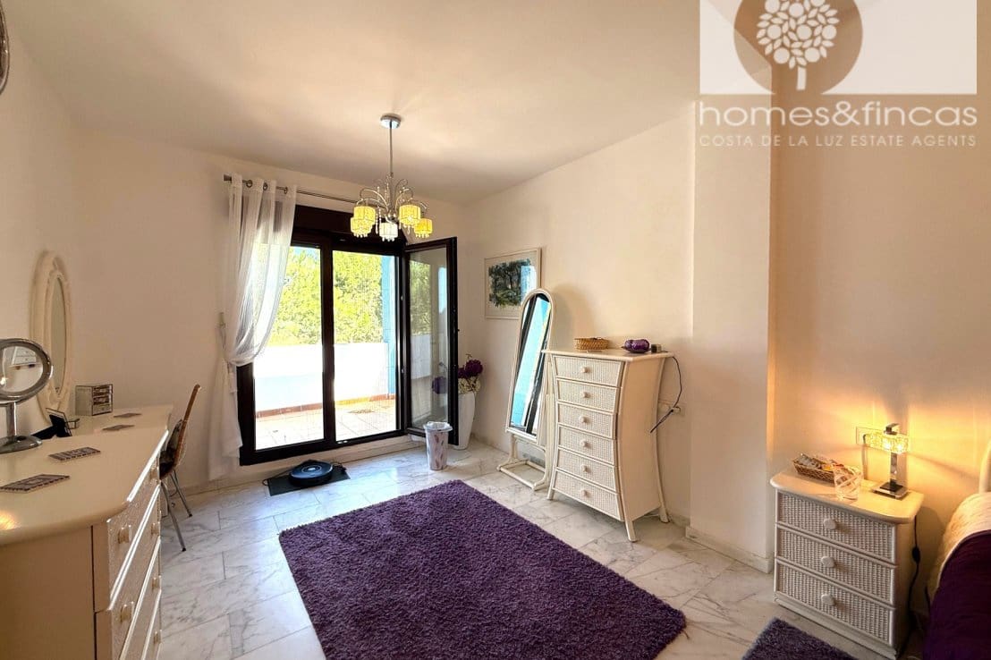 4 quarto Moradia para venda em Ayamonte com piscina - 469 000 € (Ref: 10080041)