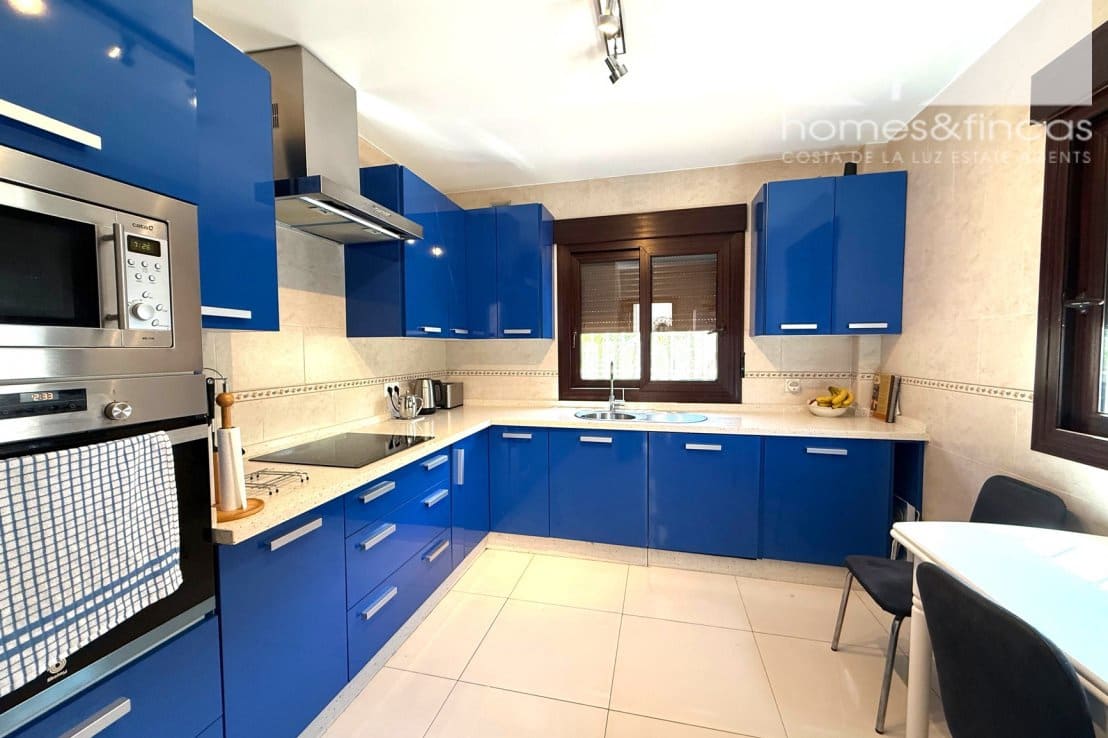 4 quarto Moradia para venda em Ayamonte com piscina - 469 000 € (Ref: 10080041)