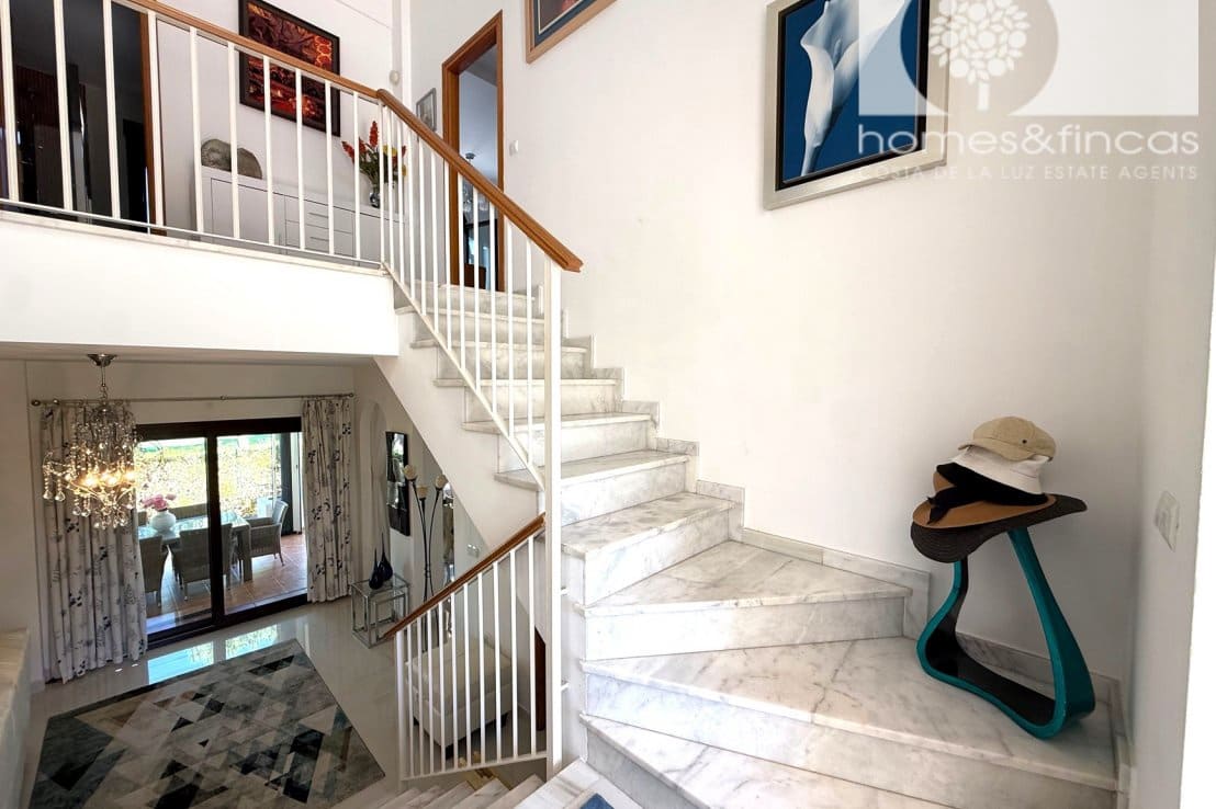 4 quarto Moradia para venda em Ayamonte com piscina - 469 000 € (Ref: 10080041)