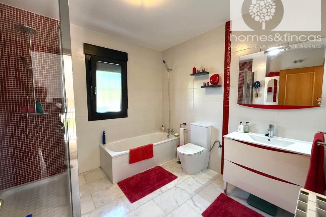 4 quarto Moradia para venda em Ayamonte com piscina - 469 000 € (Ref: 10080041)