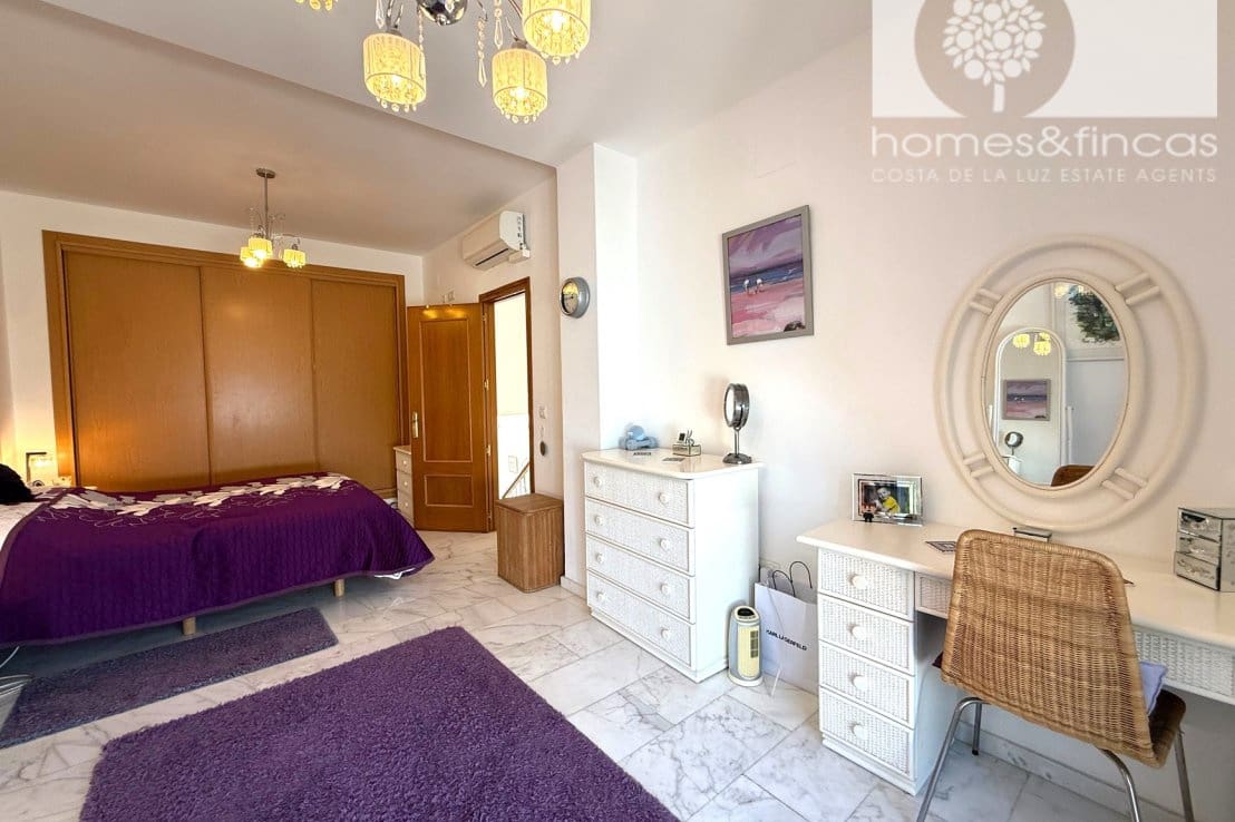 4 quarto Moradia para venda em Ayamonte com piscina - 469 000 € (Ref: 10080041)