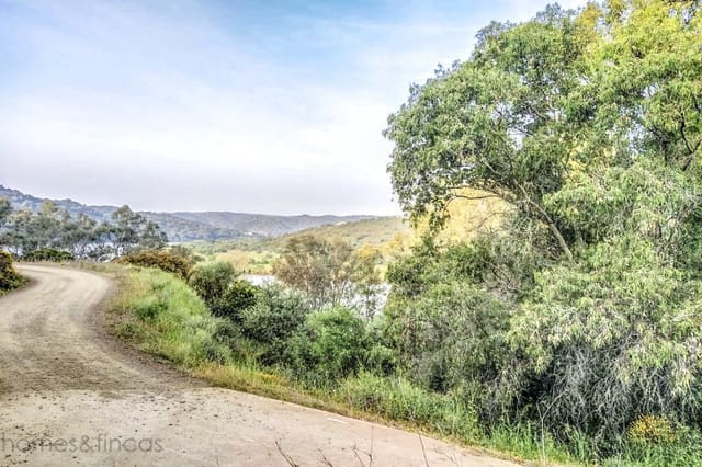 Finca/Casa di Campagna in vendita in Sanlúcar de Guadiana - 380.000 € (Rif: 6580997)