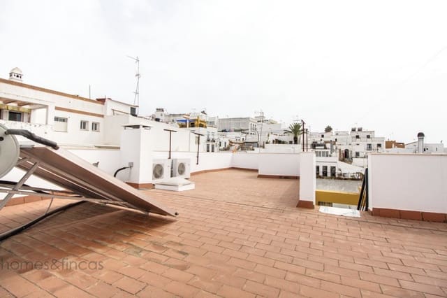 5 bedroom Townhouse for sale in Ayamonte - € 415,000 (Ref: 6732177)