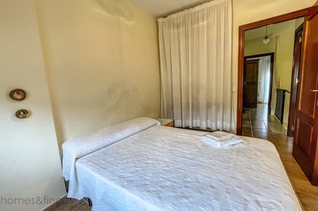 4 bedroom Townhouse for sale in Sanlúcar de Guadiana - € 159,000 (Ref: 7417997)