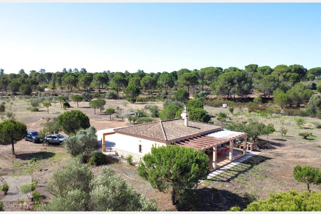 4 soveværelse Finca/Landehus til salg i Lepe - € 296.000 (Ref: 7660561)