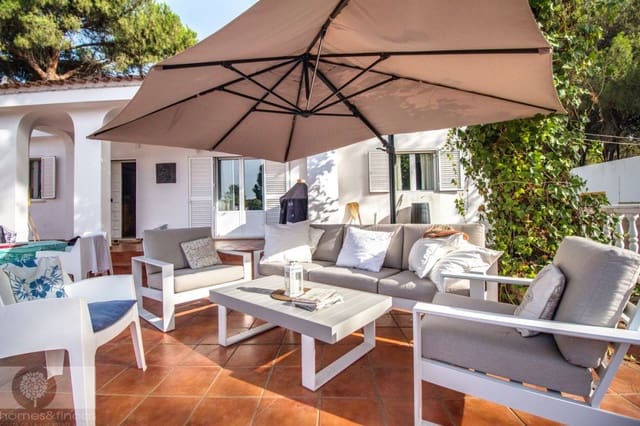 5 slaapkamer Villa te koop in Villablanca met zwembad - € 399.000 (Ref: 7758738)