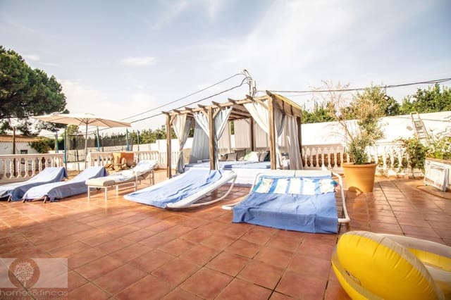 5 slaapkamer Villa te koop in Villablanca met zwembad - € 399.000 (Ref: 7758738)