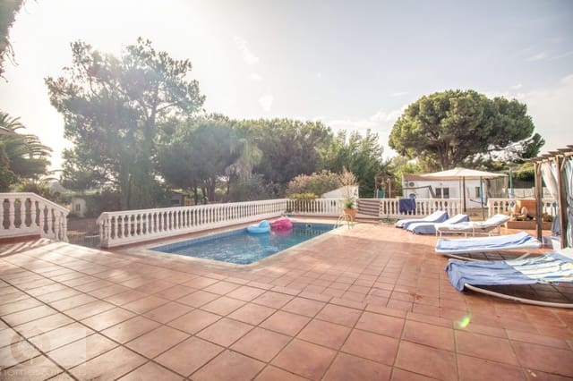 5 slaapkamer Villa te koop in Villablanca met zwembad - € 399.000 (Ref: 7758738)