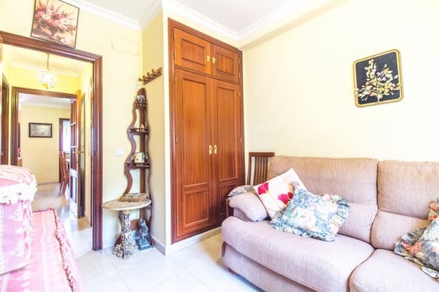 5 bedroom Townhouse for sale in Ayamonte - € 365,000 (Ref: 7911185)