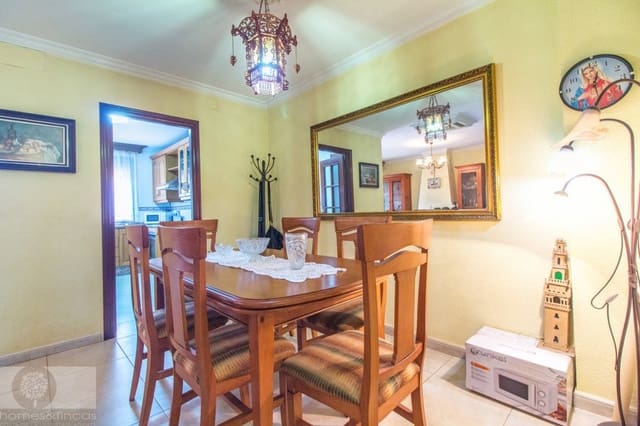 5 bedroom Townhouse for sale in Ayamonte - € 365,000 (Ref: 7911185)