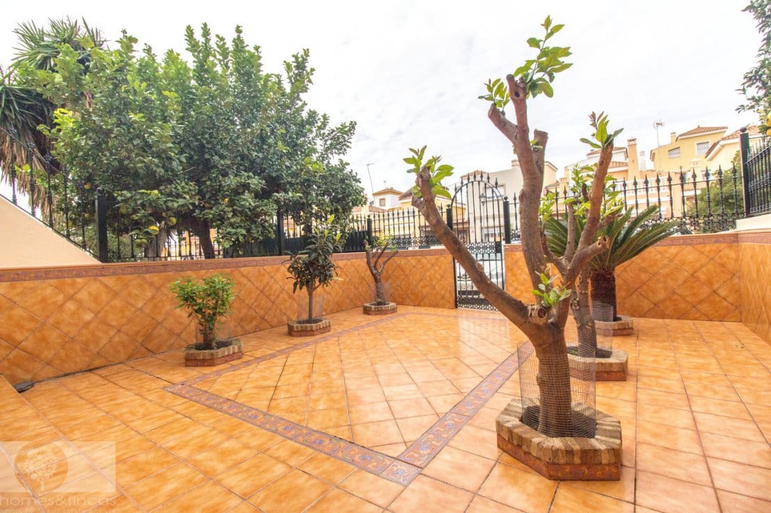 5 soveværelse Byhus til salg i Ayamonte - € 365.000 (Ref: 7911185)