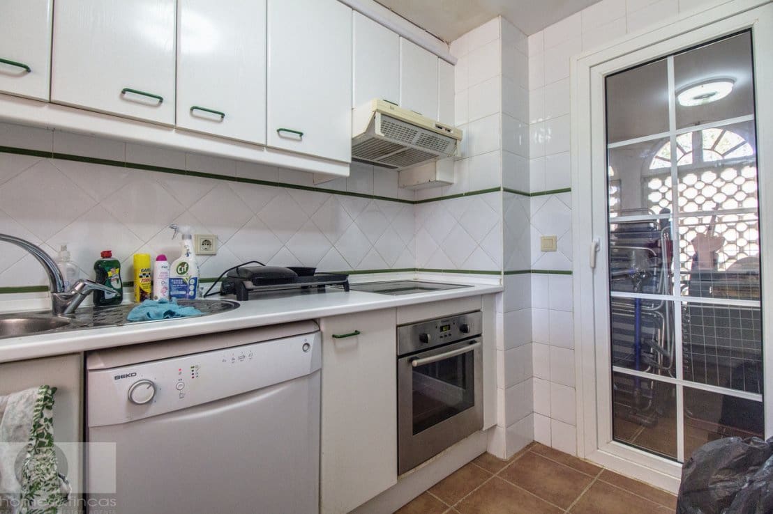 2 soverom Leilighet til salgs i Isla Canela med svømmebasseng - € 169 000 (Ref: 8188539)