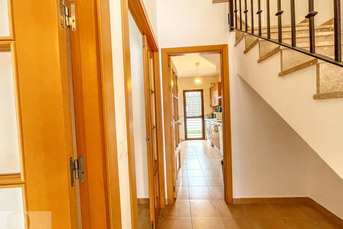 4 chambre Villa/Maison Semi-Mitoyenne à vendre à Villablanca avec piscine - 180 000 € (Ref: 8188547)