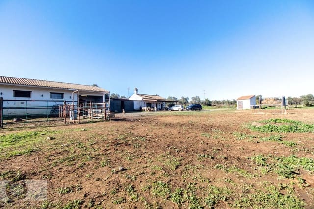 Finca/Landehus til salg i Trigueros - € 250.000 (Ref: 8188549)