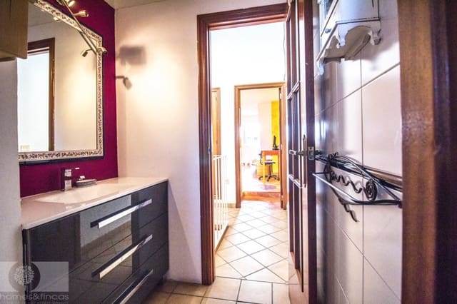 3 bedroom Townhouse for sale in Isla Canela, Ayamonte - € 220,000 (Ref: 8476297)