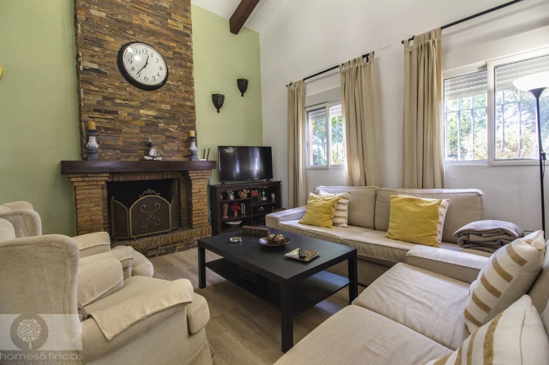 4 soveværelse Finca/Landehus til salg i Cartaya med swimmingpool - € 435.000 (Ref: 8607839)