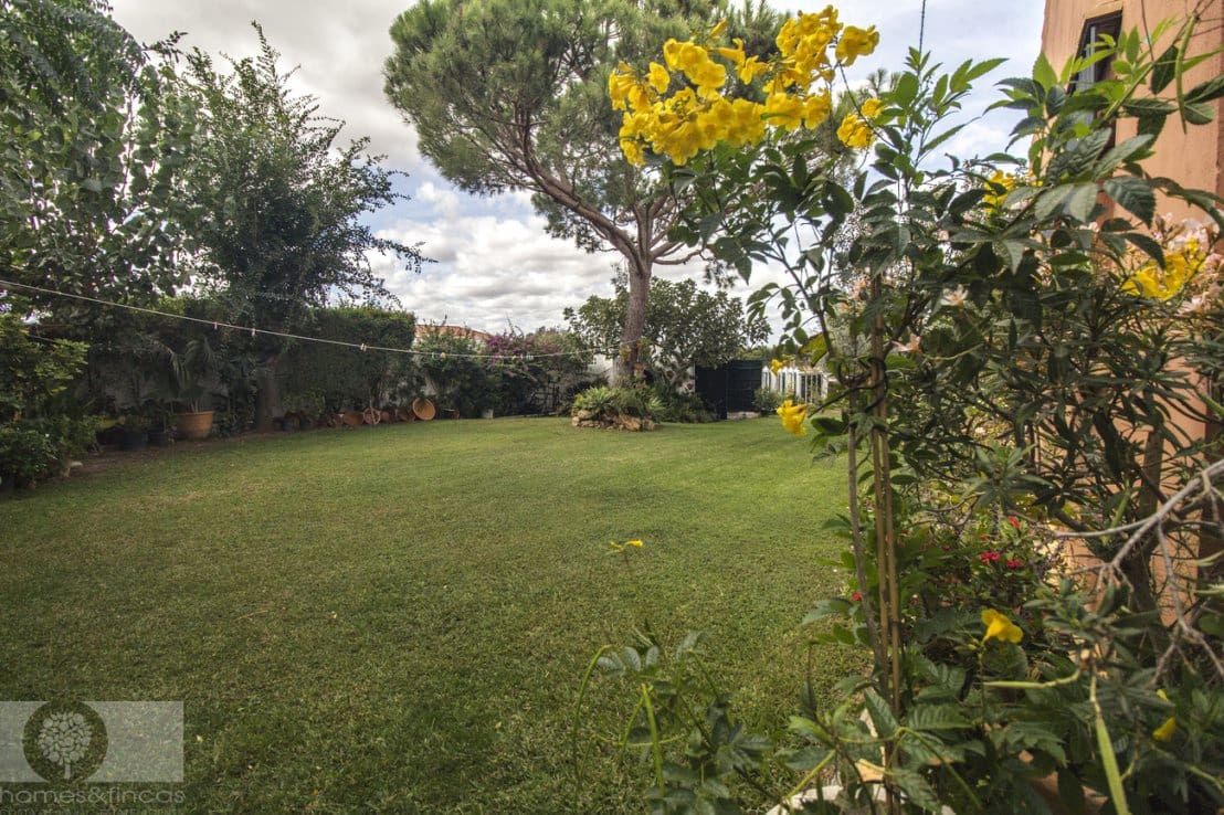 4 soveværelse Finca/Landehus til salg i Cartaya med swimmingpool - € 435.000 (Ref: 8607839)