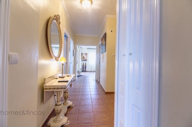 4 sypialnia Apartament na sprzedaż w Isla Canela, Ayamonte z basenem - 389 000 € (Ref: 8769320)