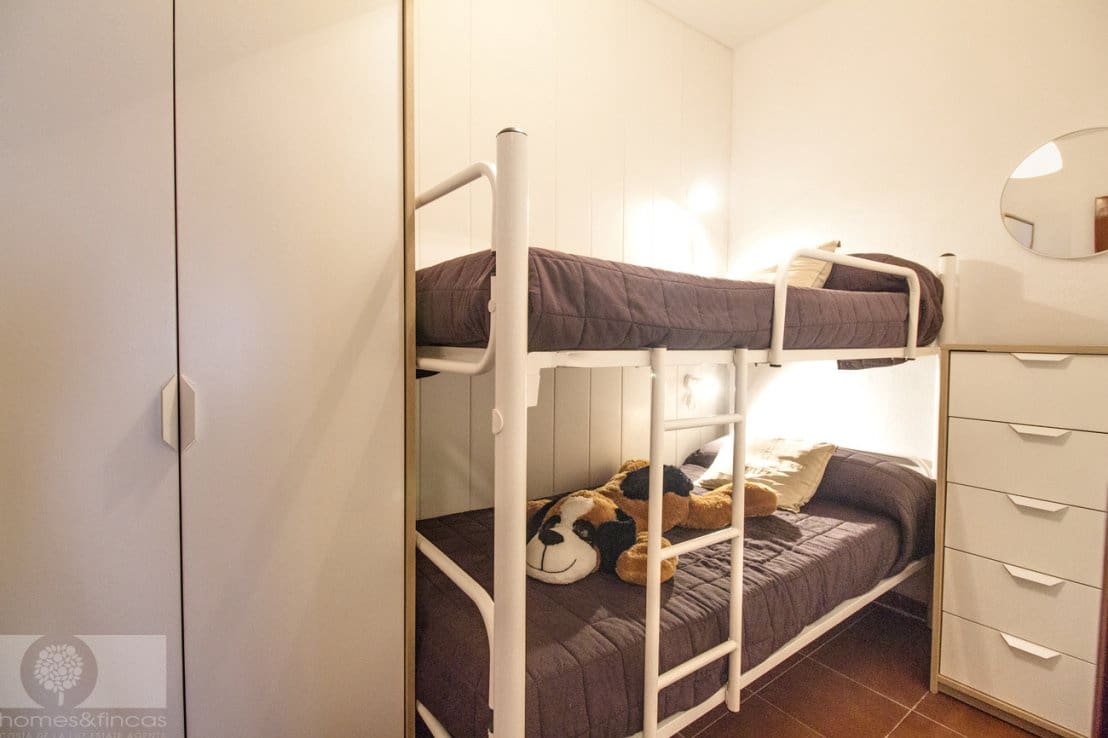 4 bedroom Villa for sale in Lepe with pool - € 335,000 (Ref: 8774817)