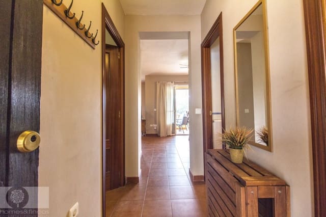 4 Zimmer Villa zu verkaufen in Lepe mit Pool - 335.000 € (Ref: 8774817)