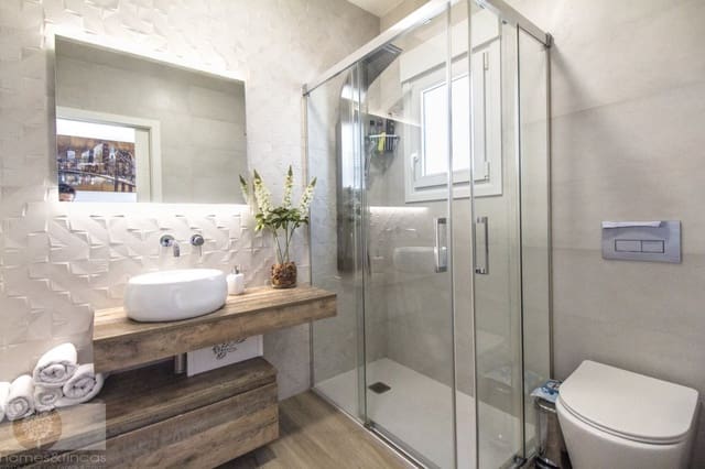 4 bedroom Townhouse for sale in Ayamonte - € 380,000 (Ref: 8780879)