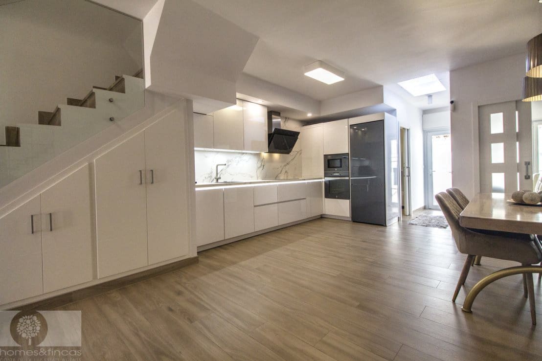 4 chambre Maison de Ville à vendre à Ayamonte - 380 000 € (Ref: 8780879)