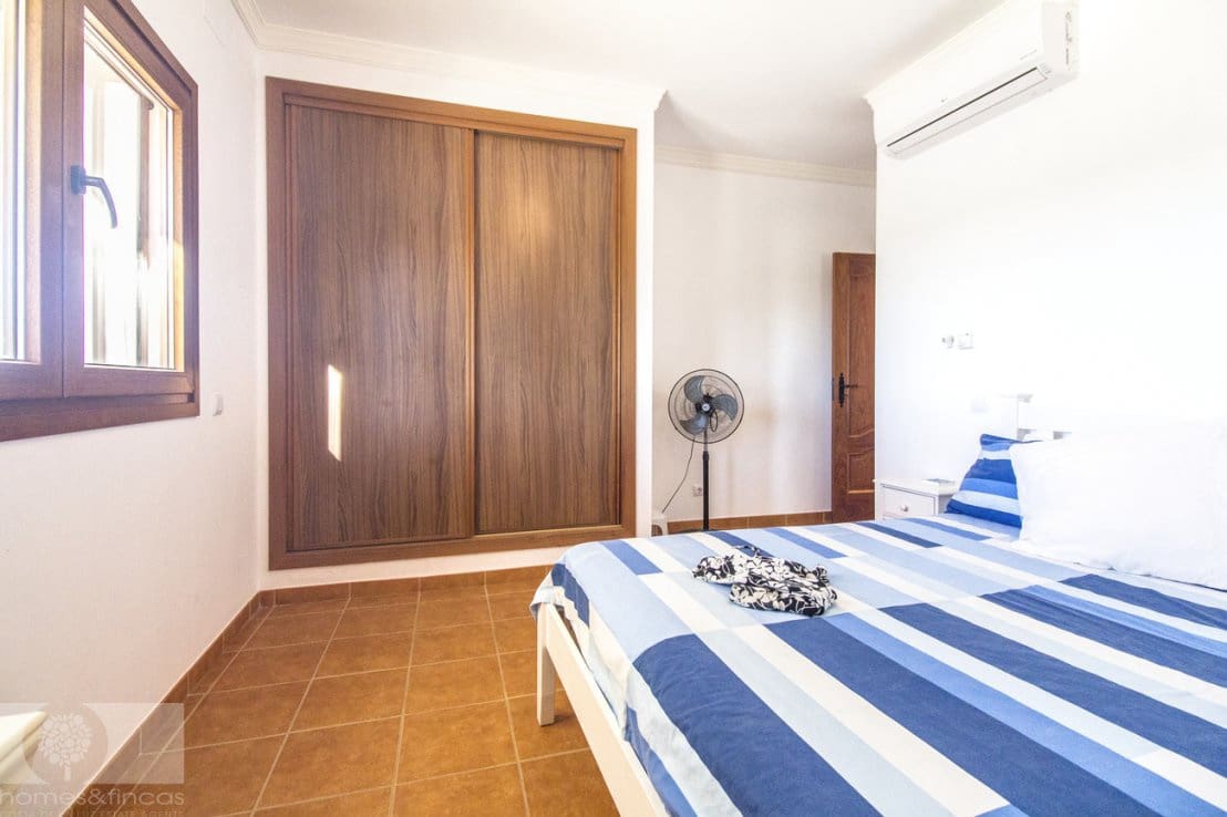 4 soveværelse Villa til salg i Ayamonte med swimmingpool - € 850.000 (Ref: 8820896)