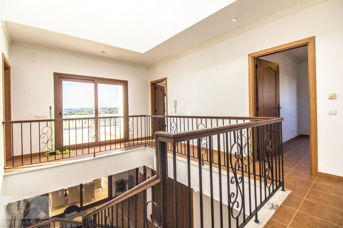 4 soveværelse Villa til salg i Ayamonte med swimmingpool - € 850.000 (Ref: 8820896)