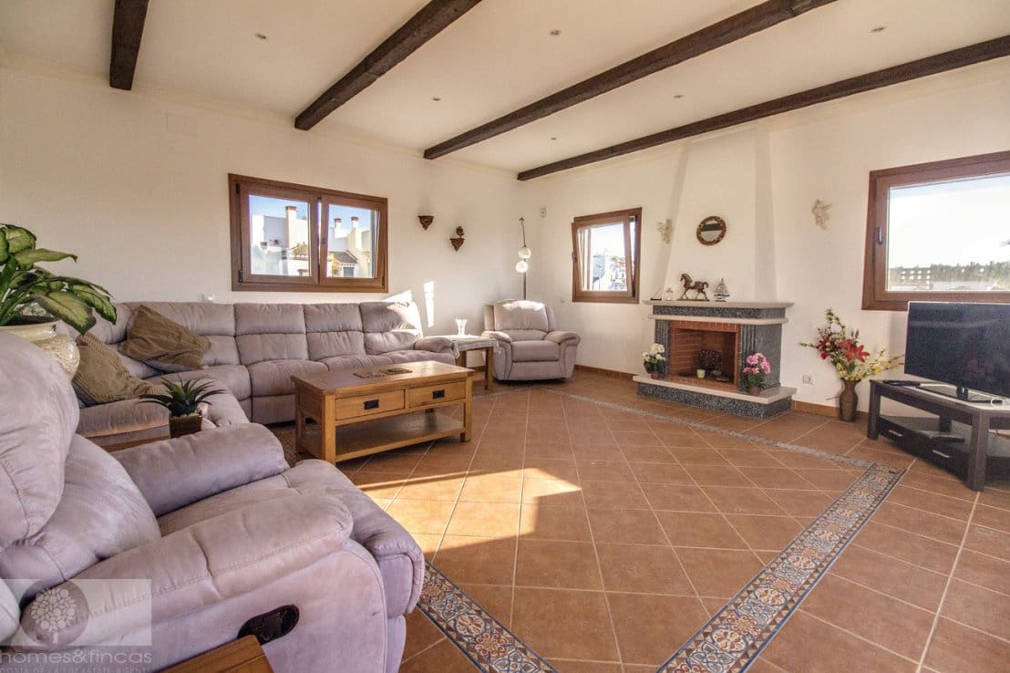 4 soveværelse Villa til salg i Ayamonte med swimmingpool - € 850.000 (Ref: 8820896)