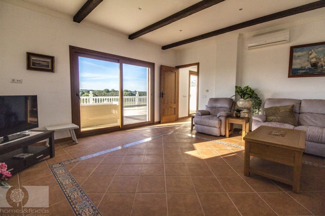 4 soveværelse Villa til salg i Ayamonte med swimmingpool - € 850.000 (Ref: 8820896)